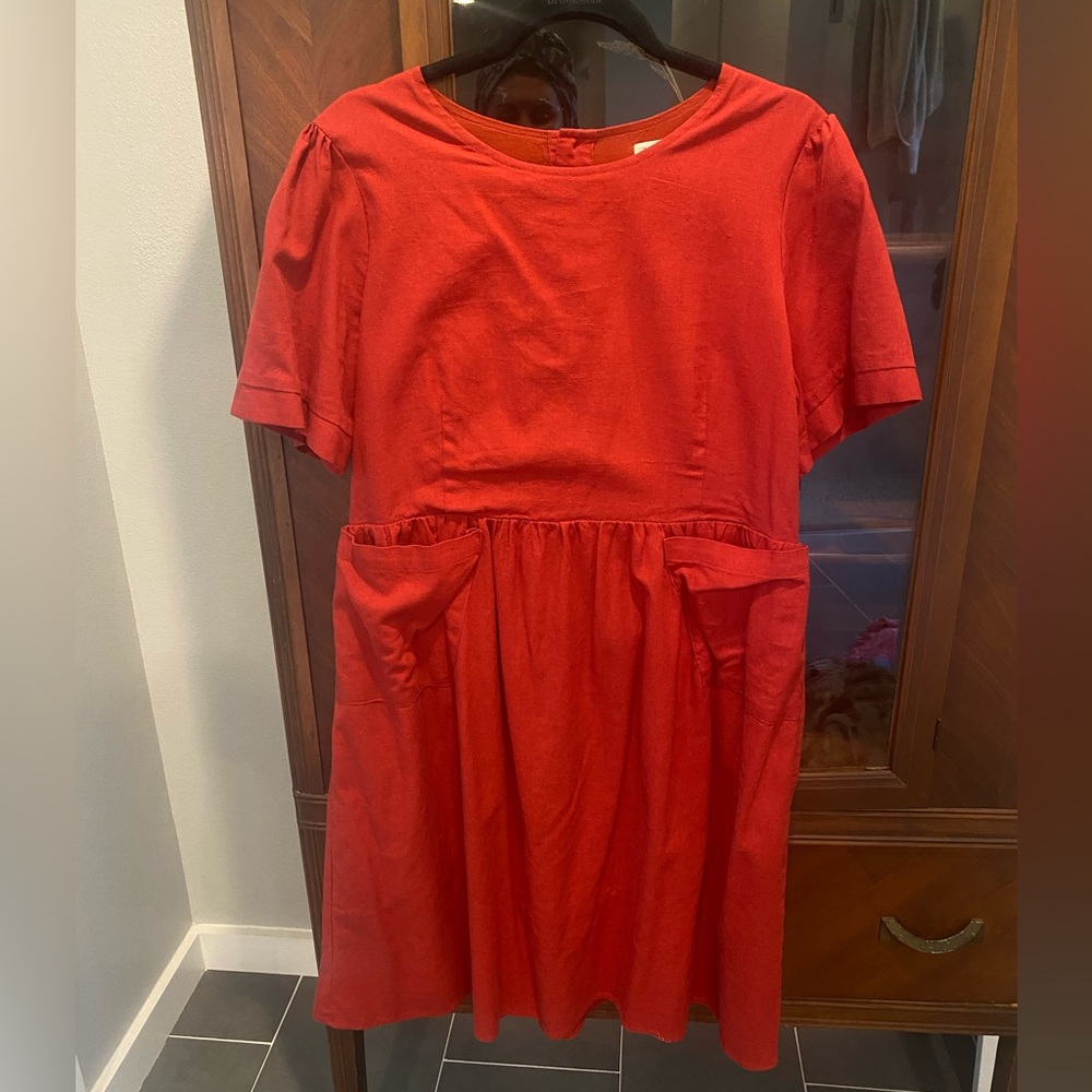 Roolee Linen Midi Dress